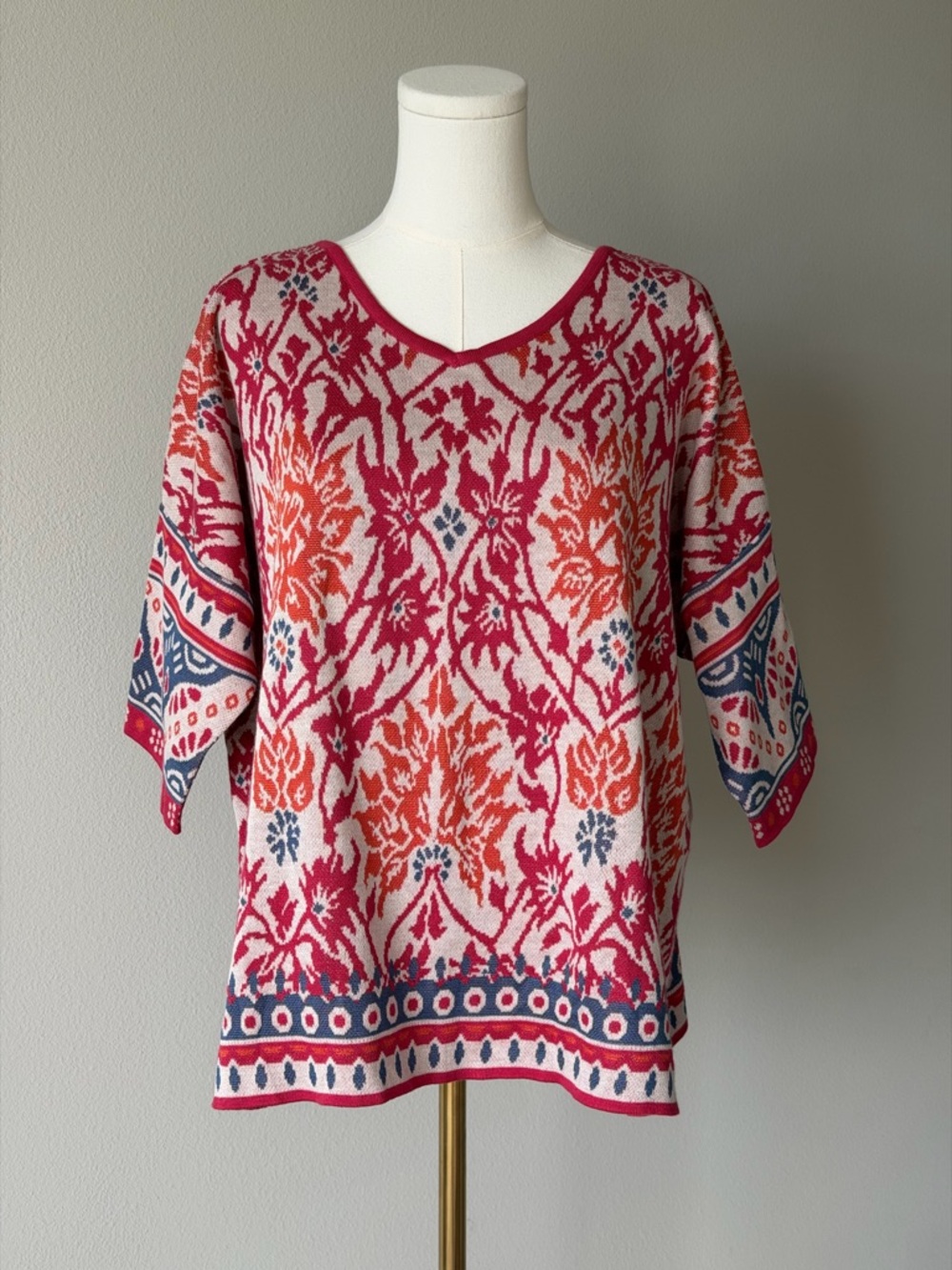 Peruvian Connection Boho Top M/L Botanical Leaf Print Raspberry Orange Blue Knit